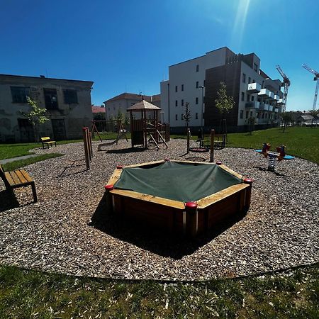 Apartman U Satoshiho Оломоуц Екстер'єр фото