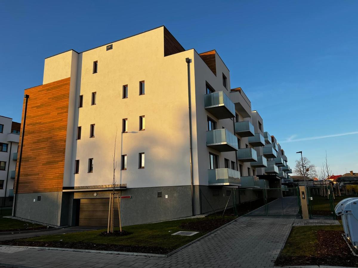 Apartman U Satoshiho Оломоуц Екстер'єр фото